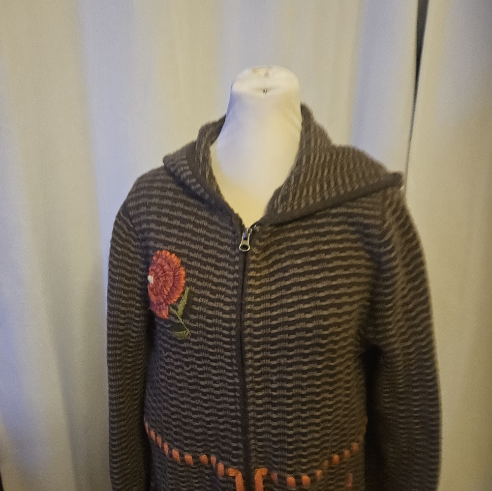 Cabi Sage Green Floral Crochet Hooded Zip Front Sweater Y2K Size M - Picture 2 of 5